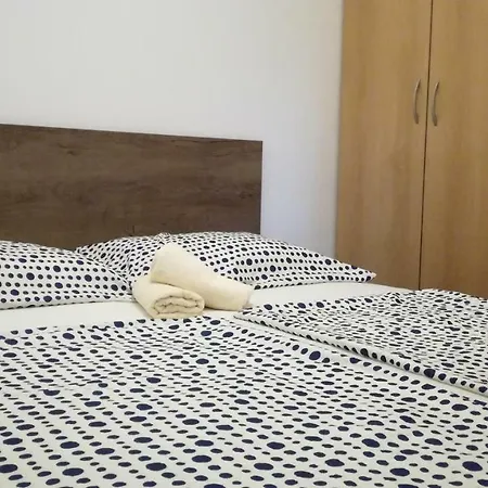 Appartma Katja Gabrovica pri Crnem Kalu