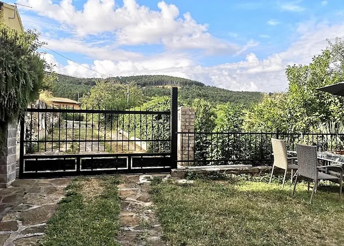 Appartma Katja * Gabrovica pri Črnem Kalu